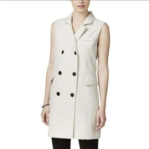 BAR III SLEEVLESS VEST BEIGE BLACK BUTTONS NWT S